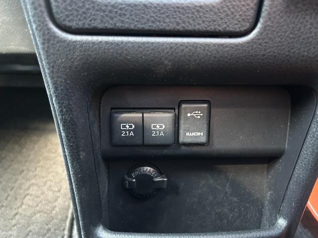 ヴォクシー ＺＳ　煌ＩＩ　１０ｉｎＯＰナビ／フリップダウン／ＨＤＭＩ／フルセグ／Ｂｌｕｅｔｏｏｔｈ／バックカメラ／クルコン／ＥＴＣ／両側ＰＳ／車線逸脱警報／衝突被害軽減／アイドリング／スマートキー／オートライト（46枚目）