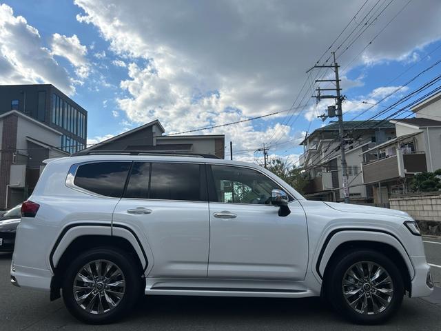 ランドクルーザー ZX モデリスタエアロ/オプションナビ/JBL/クールBOX/サンルーフ/ルーフレール/アラウンドビュー/ベージュレザー/クルコン/コーナーセンサー/クリアランスソナー/USB-C(10枚目)