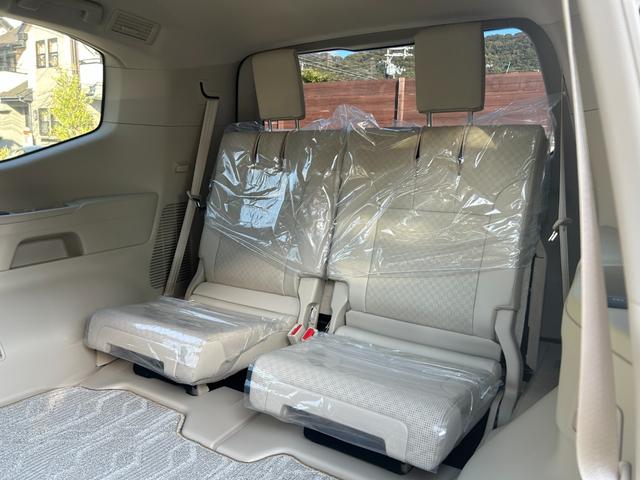 ランドクルーザー ZX モデリスタエアロ/オプションナビ/JBL/クールBOX/サンルーフ/ルーフレール/アラウンドビュー/ベージュレザー/クルコン/コーナーセンサー/クリアランスソナー/USB-C(26枚目)