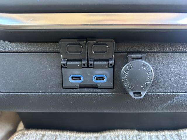 ランドクルーザー ZX モデリスタエアロ/オプションナビ/JBL/クールBOX/サンルーフ/ルーフレール/アラウンドビュー/ベージュレザー/クルコン/コーナーセンサー/クリアランスソナー/USB-C(54枚目)