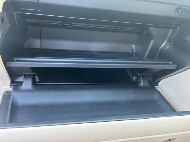 ランドクルーザー ZX モデリスタエアロ/オプションナビ/JBL/クールBOX/サンルーフ/ルーフレール/アラウンドビュー/ベージュレザー/クルコン/コーナーセンサー/クリアランスソナー/USB-C(55枚目)