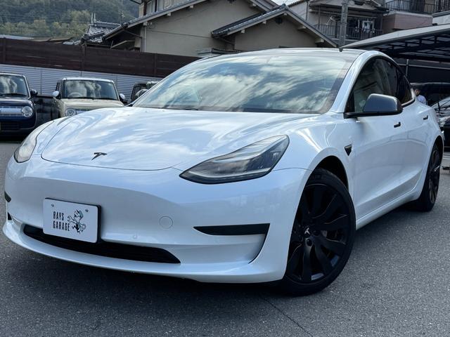 モデル３ 　車検Ｒ９年１１月／パワーフランク／スポイラー／オートパイロット／パノラマガラスルーフ／ホワイトシートカバー／カードキー／センターディスプレイ／コーナーセンサー／カードキー（13枚目）