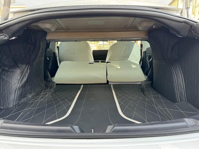 モデル３ 　車検Ｒ９年１１月／パワーフランク／スポイラー／オートパイロット／パノラマガラスルーフ／ホワイトシートカバー／カードキー／センターディスプレイ／コーナーセンサー／カードキー（26枚目）