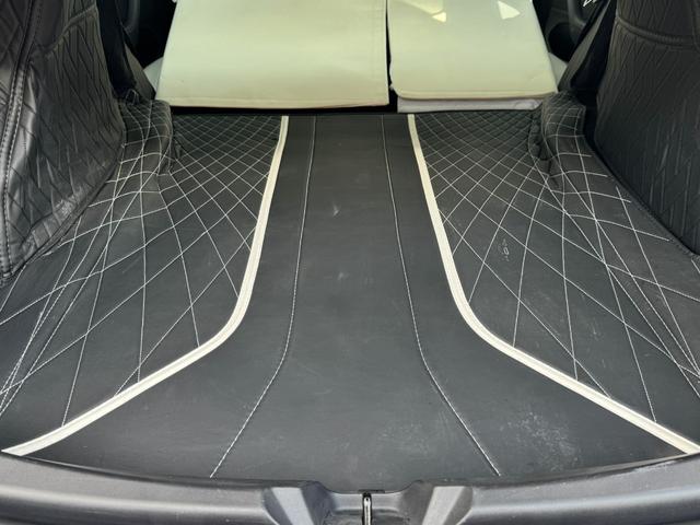 モデル３ 　車検Ｒ９年１１月／パワーフランク／スポイラー／オートパイロット／パノラマガラスルーフ／ホワイトシートカバー／カードキー／センターディスプレイ／コーナーセンサー／カードキー（27枚目）