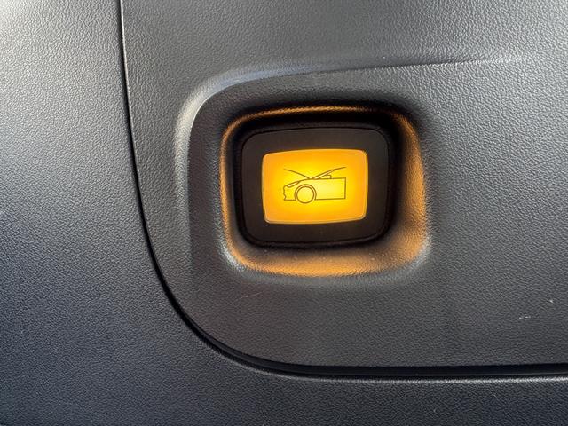 モデル３ 　車検Ｒ９年１１月／パワーフランク／スポイラー／オートパイロット／パノラマガラスルーフ／ホワイトシートカバー／カードキー／センターディスプレイ／コーナーセンサー／カードキー（59枚目）