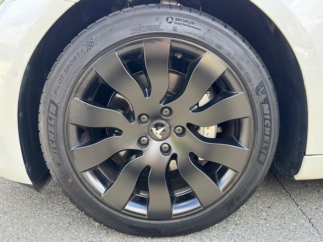 モデル３ 　車検Ｒ９年１１月／パワーフランク／スポイラー／オートパイロット／パノラマガラスルーフ／ホワイトシートカバー／カードキー／センターディスプレイ／コーナーセンサー／カードキー（67枚目）