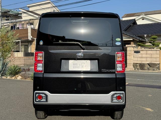 後面の写真です。ボディの状態、テールランプ、リアバンパーをご確認下さい。