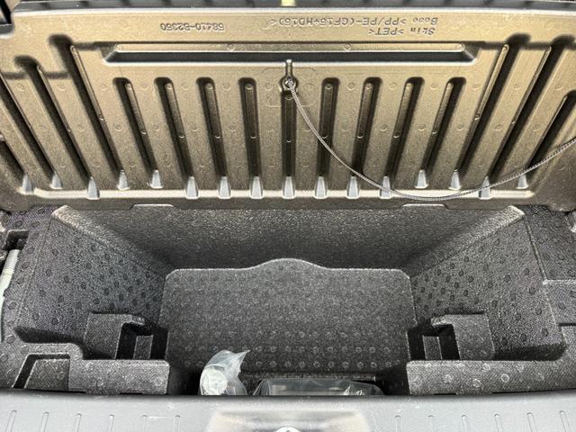 ムーヴキャンバス Ｇメイクアップ　ＳＡＩＩ　車検Ｒ９年１１月／ナビ／テレビ／ＥＴＣ／Ｂｌｕｅｔｏｏｔｈ／メッキ加飾／ＬＥＤヘッドランプ／タコメーター／スマートキー／両側電動スライドドア／レーンキープアシスト（43枚目）