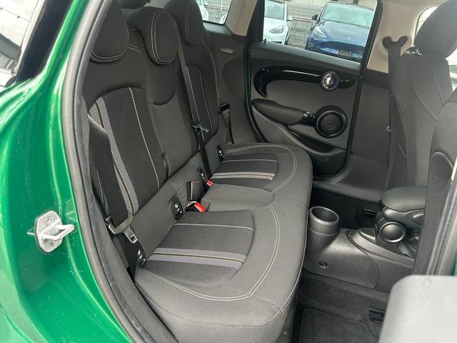 MINI クーパーSD 検R9年12月/ナビ/バックカメラ/Bluetooth/Apple CarPlay/コーナーセンサー/クルーズコントロール/ヘッドアップディスプレイ/アドリング/横滑り防止/USB/オートライト(23枚目)