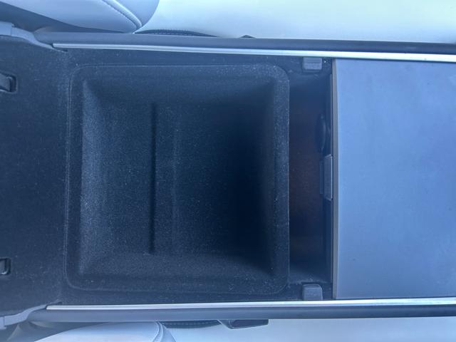 モデルＹ 　プレミアムホワイトインテリア／オートパイロット／パノラマガラスルーフ／パワーフランク／パワーシート／全席シートヒーター／アラウンドビュー／ステアリングヒーター（56枚目）