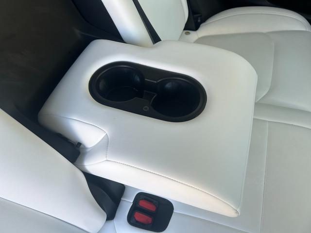 モデルＹ 　プレミアムホワイトインテリア／オートパイロット／パノラマガラスルーフ／パワーフランク／パワーシート／全席シートヒーター／アラウンドビュー／ステアリングヒーター（60枚目）