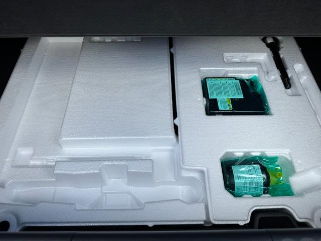 プリウス Ｚ　パノラマルーフ／全方位カメラ／ＥＴＣ／ＨＤＭＩ／クルコン／非接触充電／ＵＳＢ－Ｃ／デジタルインナーミラー／シートメモリー／シートヒーター／ステアリングヒーター／ベンチレーション（56枚目）