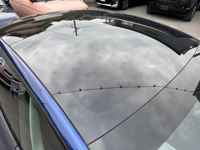 モデル３ ロングレンジ　オートパイロット／パノラマガラスルーフ／１５ｉｎセンターディスプレイ／置くだけ充電／４ＷＤ★全席シートヒーター／カードキー／アラウンドビュー／ＵＳＢ－Ｃ／Ｂｌｕｅｔｏｏｔｈ／ＬＥＤライト（16枚目）