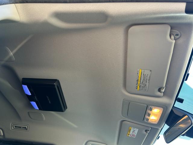 ヴォクシー ＺＳ　煌ＩＩ　ナビ／フルセグ／バックカメラ／Ｂｌｕｅｔｏｏｔｈ／両側パワースライドドア／スマートキー／衝突被害軽減／レーンキープアシスト／オートハイビーム／アイドリング／スマートキー（29枚目）