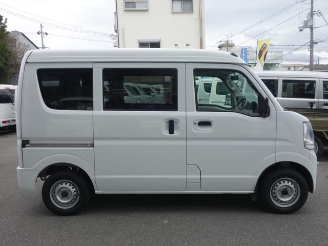 日産 ＮＶ１００クリッパーバン