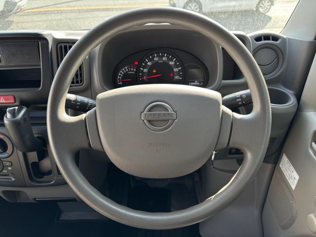 ＮＶ１００クリッパーバン ＤＸ　セーフティパッケージ　ハイルーフ　２速発進　ハイルーフ　５ＡＧＳ　キーレス　衝突軽減システム　エアコン　パワステ　盗難防止装置　光軸ダイヤル　レーンアシスト　障害物センサー　取説　軽貨物　黒ナンバー　事業用登録可（15枚目）