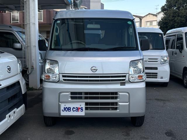 ＮＶ１００クリッパーバン ＤＸ　ＧＬパッケージ　ハイルーフ　４ＡＴ　キーレス　エアコン　パワステ　盗難防止装置　光軸ダイヤル　レーンアシスト　障害物センサー　取説　軽貨物　黒ナンバー　事業用登録可（4枚目）