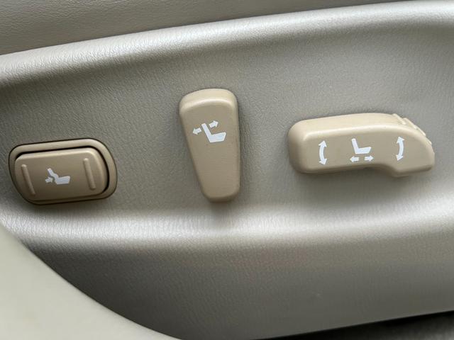 フーガ ２５０ＧＴ　タイプＰ　ＢＯＳＥ・ベージュ革シート・前席シートエアコン／全席シートヒーター・パワーシート・純正ナビ・フルセグ・ＣＤ／ＤＶＤ／ＢＴ・バック／サイドカメラ・クルコン・ＥＴＣ・オートライト・ＨＩＤ・保証付き（14枚目）