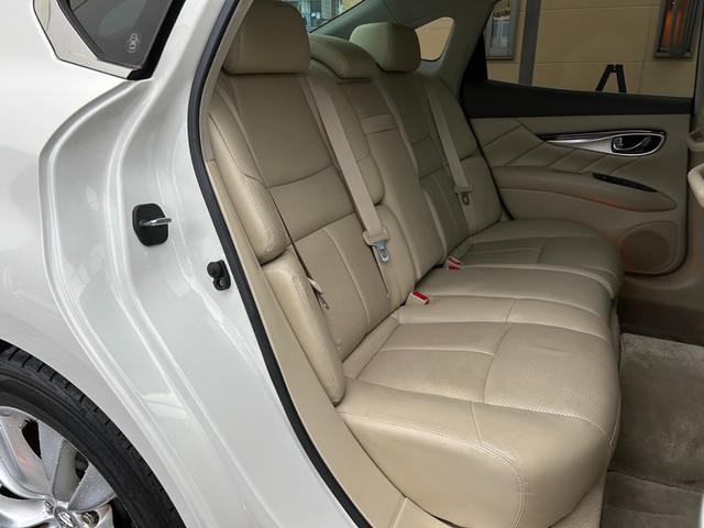 フーガ ２５０ＧＴ　タイプＰ　ＢＯＳＥ・ベージュ革シート・前席シートエアコン／全席シートヒーター・パワーシート・純正ナビ・フルセグ・ＣＤ／ＤＶＤ／ＢＴ・バック／サイドカメラ・クルコン・ＥＴＣ・オートライト・ＨＩＤ・保証付き（23枚目）
