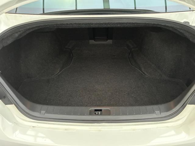 フーガ ２５０ＧＴ　タイプＰ　ＢＯＳＥ・ベージュ革シート・前席シートエアコン／全席シートヒーター・パワーシート・純正ナビ・フルセグ・ＣＤ／ＤＶＤ／ＢＴ・バック／サイドカメラ・クルコン・ＥＴＣ・オートライト・ＨＩＤ・保証付き（31枚目）