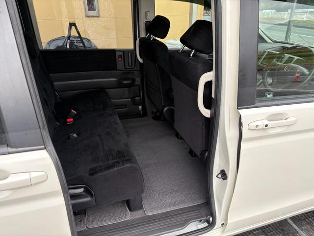 ステップワゴン Ｇ　ＨＤＤナビ　スマートスタイルエディション　両側電動スライドドア・純正ナビ・フルセグ・ＣＤ／ＤＶＤ再生・バックカメラ・ＥＴＣ・オートライト・ＨＩＤ・ステリモ・スマートキー・フォグライト・保証付き（21枚目）