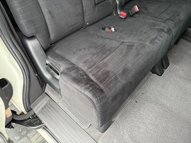 ステップワゴン Ｇ　ＨＤＤナビ　スマートスタイルエディション　両側電動スライドドア・純正ナビ・フルセグ・ＣＤ／ＤＶＤ再生・バックカメラ・ＥＴＣ・オートライト・ＨＩＤ・ステリモ・スマートキー・フォグライト・保証付き（23枚目）