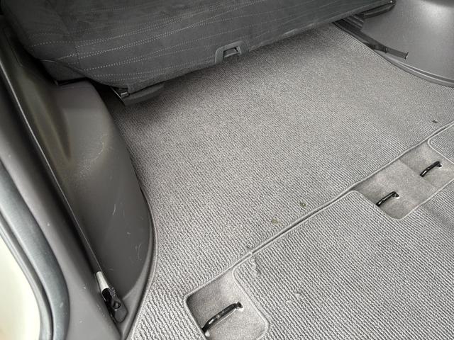 ステップワゴン Ｇ　ＨＤＤナビ　スマートスタイルエディション　両側電動スライドドア・純正ナビ・フルセグ・ＣＤ／ＤＶＤ再生・バックカメラ・ＥＴＣ・オートライト・ＨＩＤ・ステリモ・スマートキー・フォグライト・保証付き（30枚目）