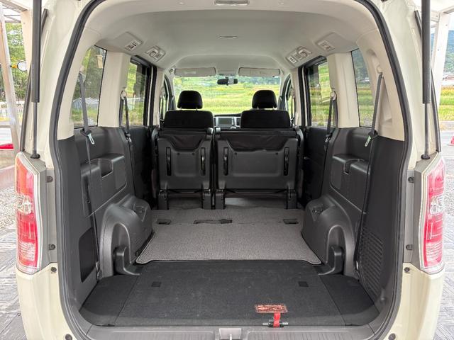 ステップワゴン Ｇ　ＨＤＤナビ　スマートスタイルエディション　両側電動スライドドア・純正ナビ・フルセグ・ＣＤ／ＤＶＤ再生・バックカメラ・ＥＴＣ・オートライト・ＨＩＤ・ステリモ・スマートキー・フォグライト・保証付き（35枚目）