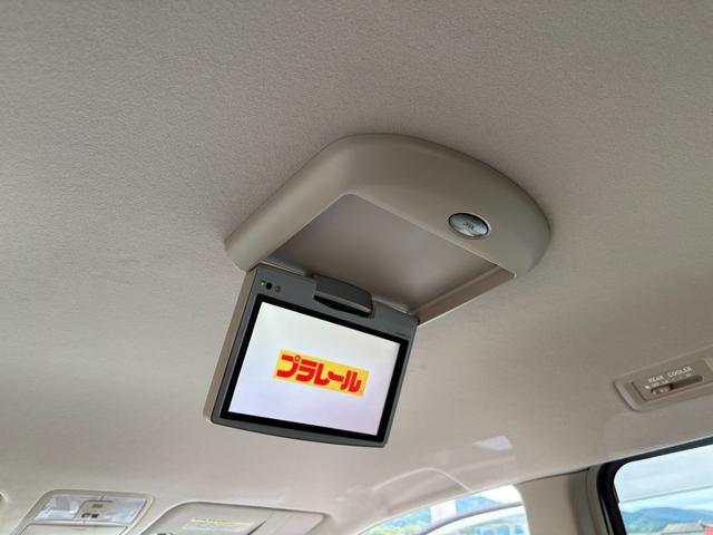 ノア Ｘ　Ｌセレクション　モデリスタフルエアロ・純正ナビ・ＴＶ・ＣＤ・ＤＶＤ再生可・後席モニター・ＥＴＣ・バックカメラ・両側スライド片側電動スライド・ＨＩＤ・スマートキー・電格ミラー・７人乗り・オートライト・保証付（8枚目）