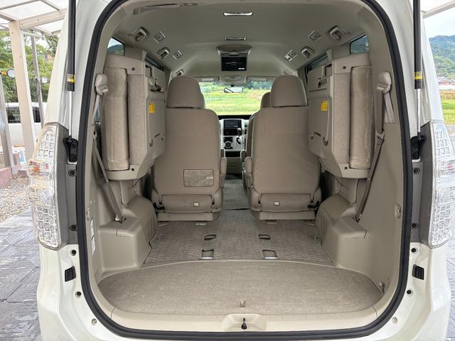 ノア Ｘ　Ｌセレクション　モデリスタフルエアロ・純正ナビ・ＴＶ・ＣＤ・ＤＶＤ再生可・後席モニター・ＥＴＣ・バックカメラ・両側スライド片側電動スライド・ＨＩＤ・スマートキー・電格ミラー・７人乗り・オートライト・保証付（33枚目）