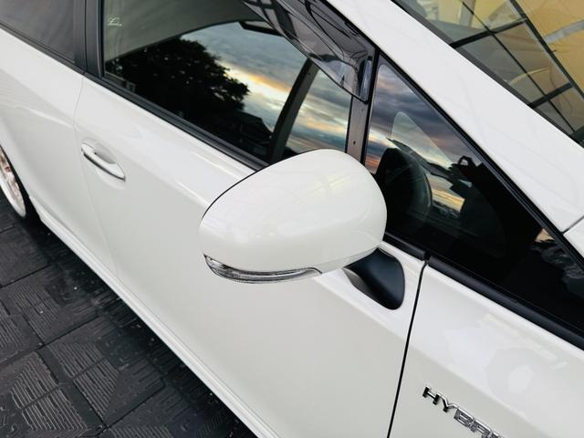 プリウスアルファ Ｓ　チューン　ブラック　モデリスタエアロ・ＷＯＲＫ１９ＡＷ・ガナドール４本出マフラー・車高調・社外テール・社外９インチナビ・バックカメラ・ＥＴＣ・クルコン・ＣＤ／ＤＶＤ／ＢＴ・ＬＥＤヘッドライト・社外レーダー・保証付き（51枚目）