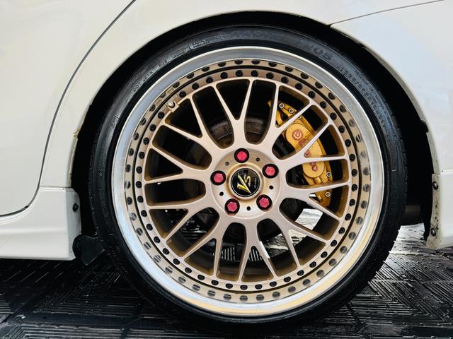 プリウスアルファ Ｓ　チューン　ブラック　モデリスタエアロ・ＷＯＲＫ１９ＡＷ・ガナドール４本出マフラー・車高調・社外テール・社外９インチナビ・バックカメラ・ＥＴＣ・クルコン・ＣＤ／ＤＶＤ／ＢＴ・ＬＥＤヘッドライト・社外レーダー・保証付き（55枚目）