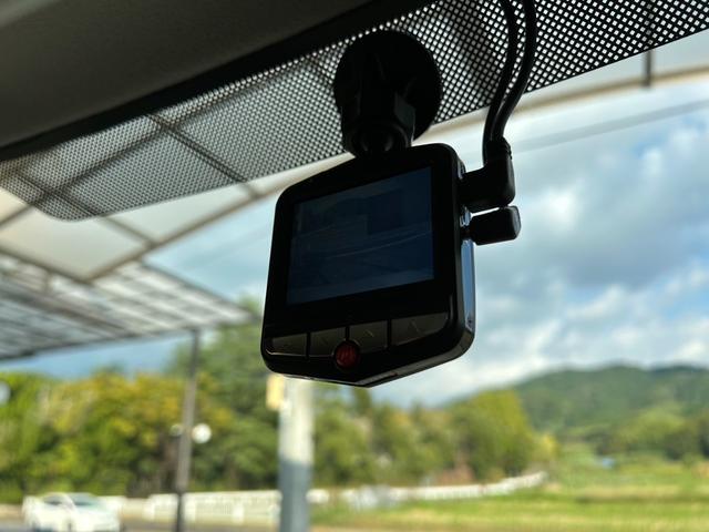 アルトラパンショコラ X 社外ナビ・TV・バックカメラ・CD/DVD・Bluetooth・HID・前後ドラレコ・オートライト・シートカバー・スマートキー・保証付き(9枚目)