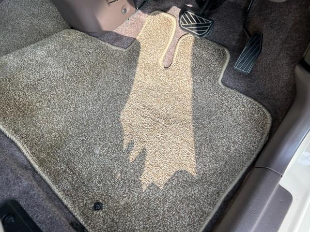 アルトラパンショコラ X 社外ナビ・TV・バックカメラ・CD/DVD・Bluetooth・HID・前後ドラレコ・オートライト・シートカバー・スマートキー・保証付き(13枚目)