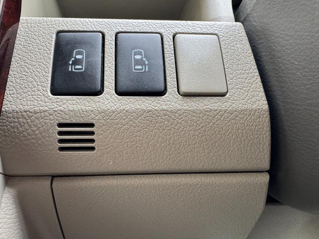 ノア X スマートエディション 純正ナビ・TV・バックカメラ・CD再生・Bluetooth・両側電動スライドドア・7人乗り・ETC・ステリモ・スマートキー・オートライト・HID・社外アルミ16インチ・保証付き(7枚目)