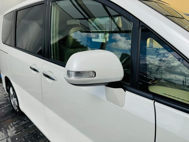 ノア X スマートエディション 純正ナビ・TV・バックカメラ・CD再生・Bluetooth・両側電動スライドドア・7人乗り・ETC・ステリモ・スマートキー・オートライト・HID・社外アルミ16インチ・保証付き(52枚目)