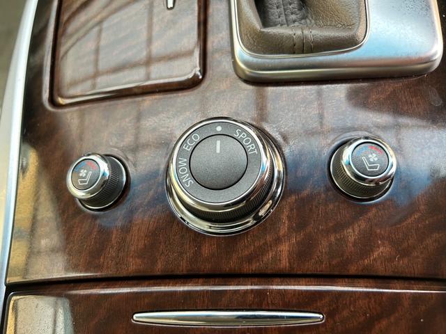 フーガ 250GT タイプP メーカーナビ・フルセグ・CD/DVD再生可・Bluetooth・ステリモ・ETC・バックカメラ・サイドカメラ・全席パワーシート・シートヒーター・シートエアコン・ACC・白革シート・HID・保証付(10枚目)