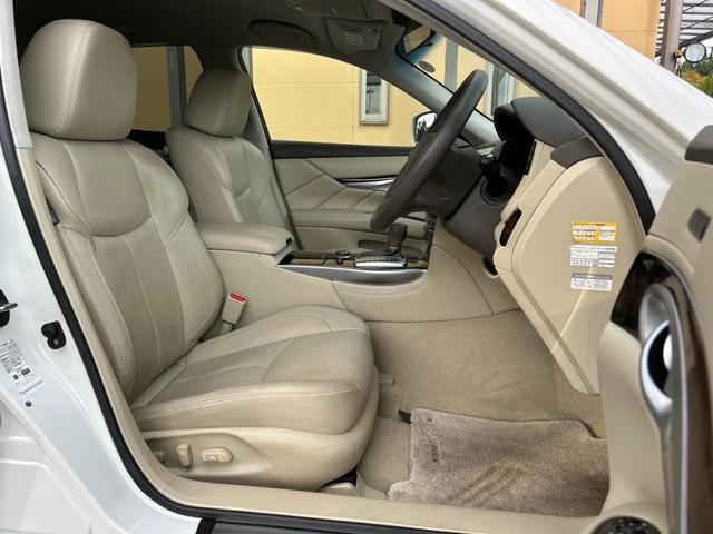 フーガ 250GT タイプP メーカーナビ・フルセグ・CD/DVD再生可・Bluetooth・ステリモ・ETC・バックカメラ・サイドカメラ・全席パワーシート・シートヒーター・シートエアコン・ACC・白革シート・HID・保証付(15枚目)