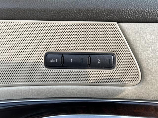 フーガ 250GT タイプP メーカーナビ・フルセグ・CD/DVD再生可・Bluetooth・ステリモ・ETC・バックカメラ・サイドカメラ・全席パワーシート・シートヒーター・シートエアコン・ACC・白革シート・HID・保証付(19枚目)