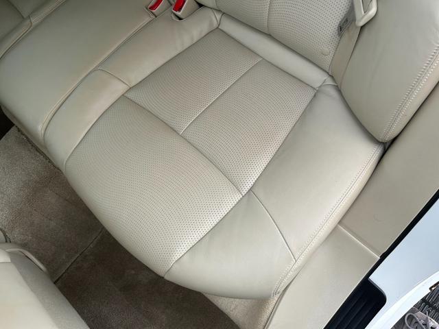 フーガ 250GT タイプP メーカーナビ・フルセグ・CD/DVD再生可・Bluetooth・ステリモ・ETC・バックカメラ・サイドカメラ・全席パワーシート・シートヒーター・シートエアコン・ACC・白革シート・HID・保証付(28枚目)