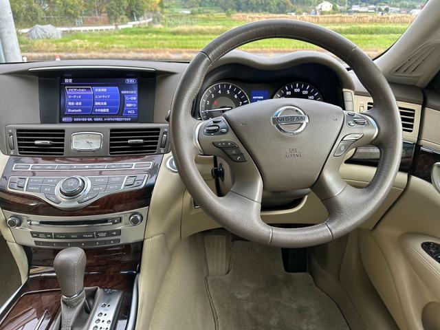 フーガ 250GT タイプP メーカーナビ・フルセグ・CD/DVD再生可・Bluetooth・ステリモ・ETC・バックカメラ・サイドカメラ・全席パワーシート・シートヒーター・シートエアコン・ACC・白革シート・HID・保証付(42枚目)