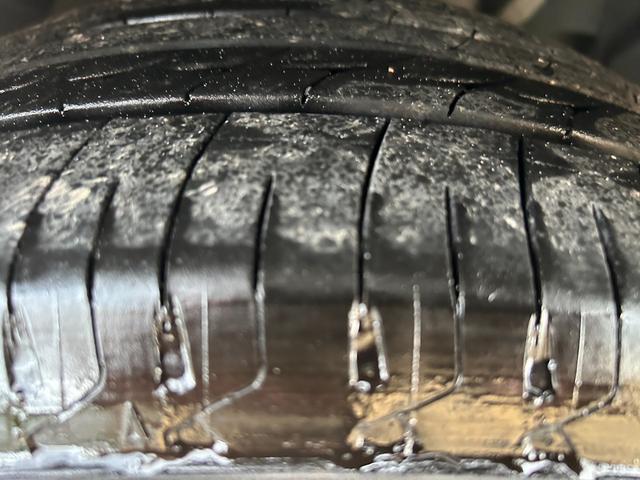 フーガ 250GT タイプP メーカーナビ・フルセグ・CD/DVD再生可・Bluetooth・ステリモ・ETC・バックカメラ・サイドカメラ・全席パワーシート・シートヒーター・シートエアコン・ACC・白革シート・HID・保証付(60枚目)