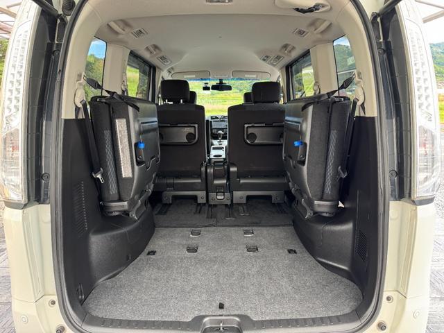 セレナ 20X S-ハイブリッドアドバンスドセーフティパック 衝突軽減ブレーキ・外品ナビ・フルセグ・CD再生可・Bluetooth・全周囲カメラ・ETC・クルコン・前後クリアランスソナー・両側スライド片側電動スライド・スマートキー・電格ミラー・保証付(36枚目)