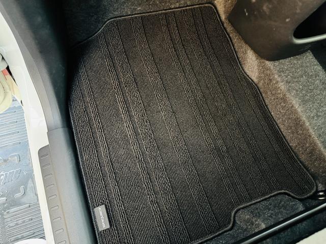 ムーヴキャンバス Ｘメイクアップリミテッド　ＳＡＩＩＩ　４ＷＤ・全周囲カメラ・両側電動スライドドア・純正ナビ・フルセグ・ＥＴＣ・ＣＤ／ＤＶＤ再生可・Ｂｌｕｅｔｏｏｔｈ・ＬＥＤヘッドライト・ＬＥＤフォグ・ステリモ・ＵＳＢ接続・ドラレコ・保証付き（19枚目）