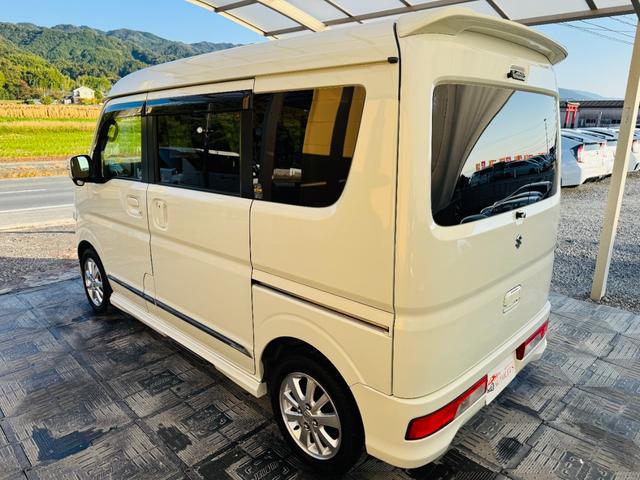 エブリイワゴン ＰＺターボスペシャル　衝突軽減ブレーキ・外品ナビ・フルセグ・ＣＤ・ＤＶＤ再生可・Ｂｌｕｅｔｏｏｔｈ・ＥＴＣ・バックカメラ・両側電動・レザー調シートカバー・ハイルーフ・ラゲージマット・ＨＩＤ・オートステップ・スマキー・保証付（2枚目）