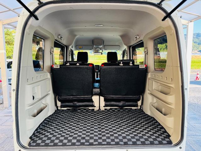 エブリイワゴン ＰＺターボスペシャル　衝突軽減ブレーキ・外品ナビ・フルセグ・ＣＤ・ＤＶＤ再生可・Ｂｌｕｅｔｏｏｔｈ・ＥＴＣ・バックカメラ・両側電動・レザー調シートカバー・ハイルーフ・ラゲージマット・ＨＩＤ・オートステップ・スマキー・保証付（29枚目）