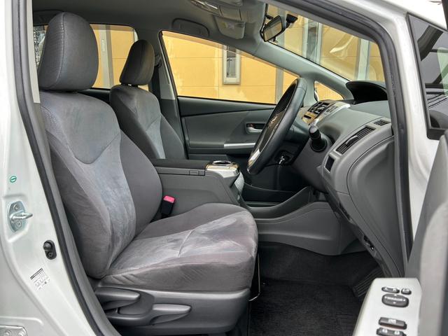 プリウスアルファ Gツーリングセレクション 純正ナビ・フルセグ・CD/DVD再生可・ステリモ・Bluetooth・バックカメラ・ETC・クルコン・ステリモ・前後クリアランスソナー・LEDヘッドライト・オートライト・フォグ・スマキー・保証付き(13枚目)