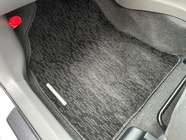 プリウスアルファ Gツーリングセレクション 純正ナビ・フルセグ・CD/DVD再生可・ステリモ・Bluetooth・バックカメラ・ETC・クルコン・ステリモ・前後クリアランスソナー・LEDヘッドライト・オートライト・フォグ・スマキー・保証付き(19枚目)