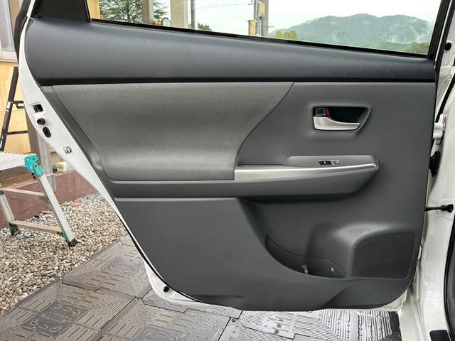 プリウスアルファ Gツーリングセレクション 純正ナビ・フルセグ・CD/DVD再生可・ステリモ・Bluetooth・バックカメラ・ETC・クルコン・ステリモ・前後クリアランスソナー・LEDヘッドライト・オートライト・フォグ・スマキー・保証付き(33枚目)