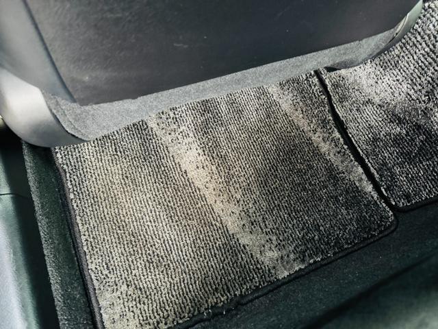 マークＸ プレミアム　社外８インチナビ・フルセグ・ＣＤ／ＤＶＤ再生可・Ｂｌｕｅｔｏｏｔｈ・バックカメラ・ＥＴＣ・クルコン・ＨＩＤ・ステリモ・オートライト・前席シートヒーター・前席パワーシート・電動リアシェード・ハーフレザー（26枚目）